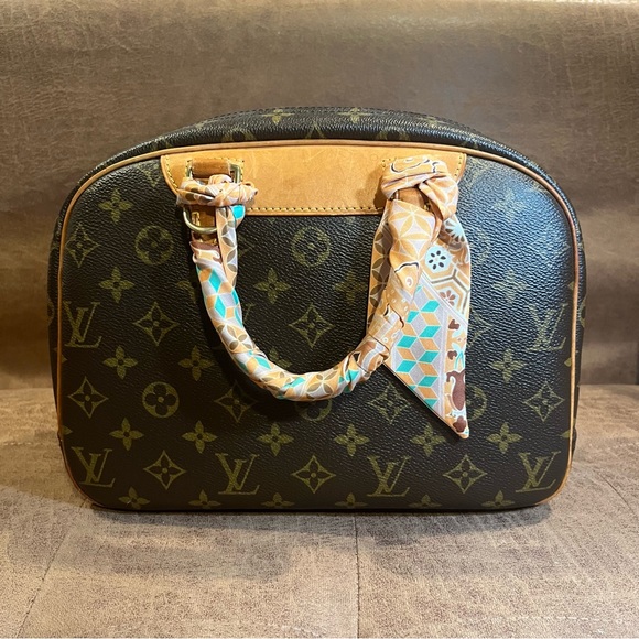 Authentic Vintage Louis Vuitton monogram trouville handbag - Picture 2 of 11